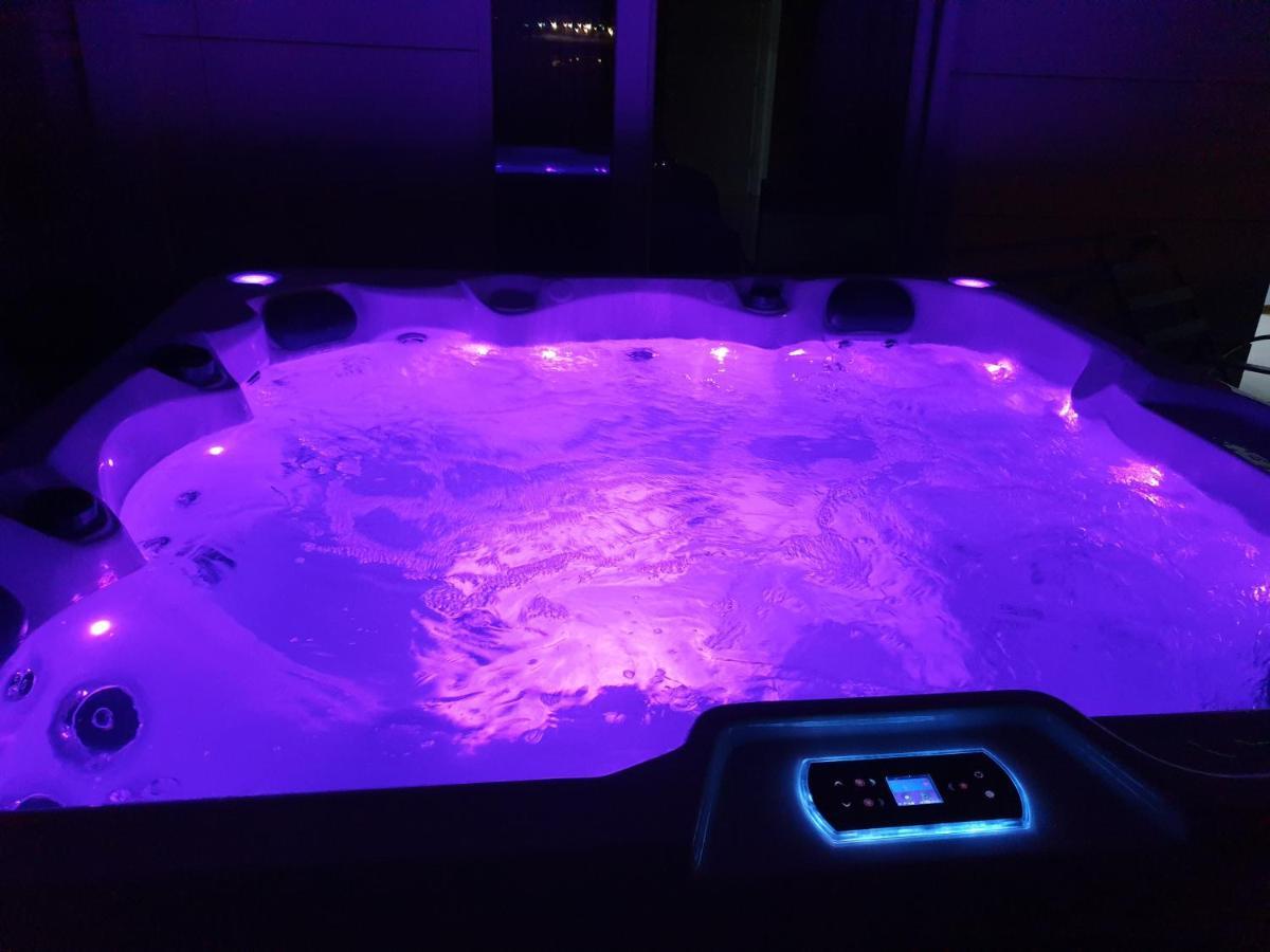 Abelia, Two Terraces, Hot Tub, Free Parking Διαμέρισμα Ντουμπρόβνικ Εξωτερικό φωτογραφία