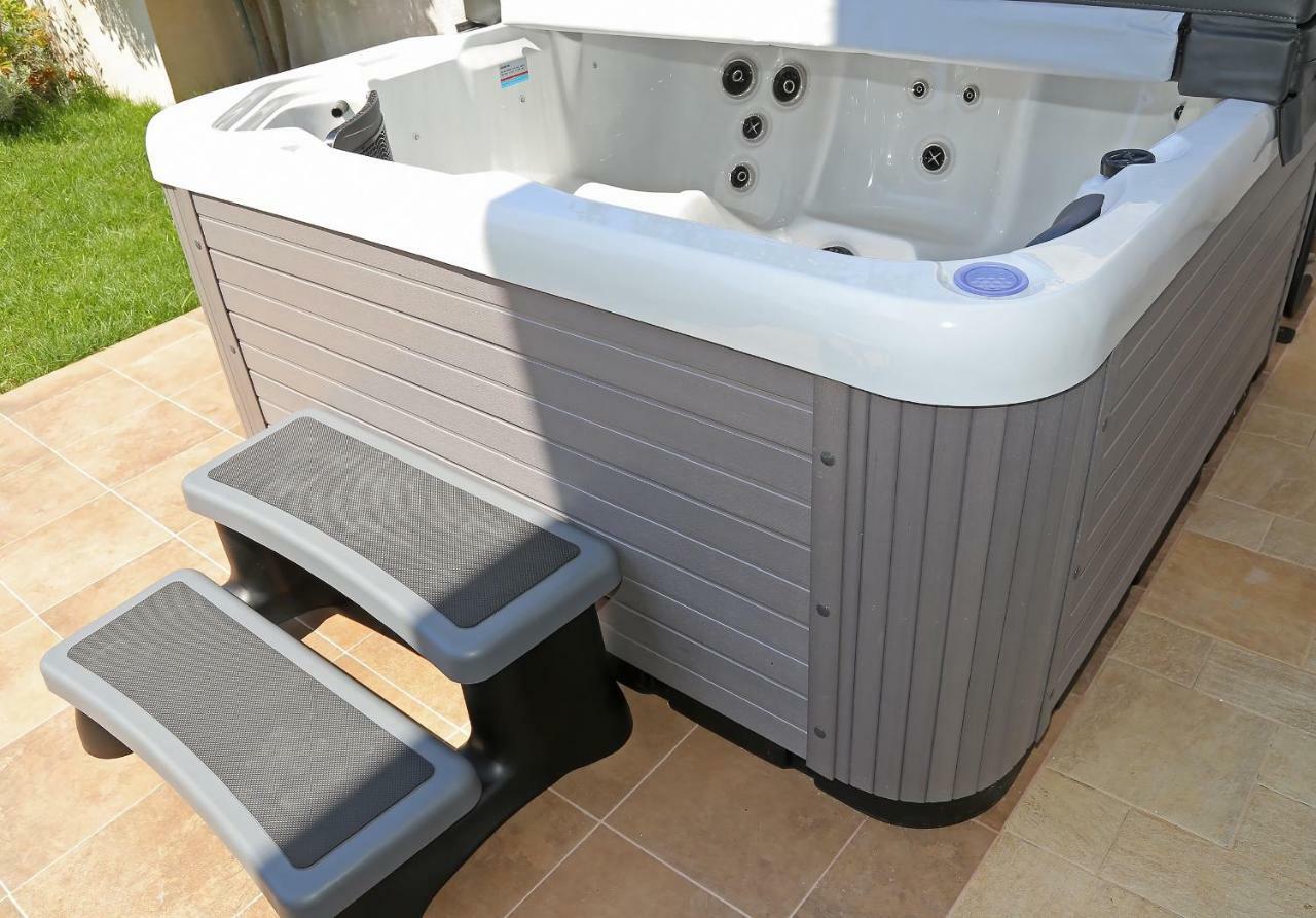 Abelia, Two Terraces, Hot Tub, Free Parking Διαμέρισμα Ντουμπρόβνικ Εξωτερικό φωτογραφία